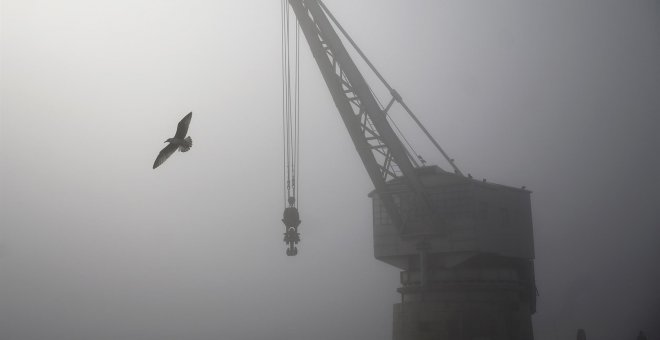 La niebla pondrá este lunes en riesgo a seis provincias y soplará viento fuerte en Galicia y el golfo de Cádiz