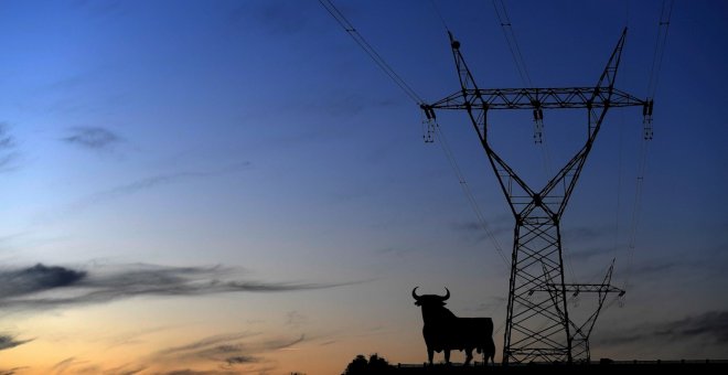 El Gobierno deberá devolver 1.900 millones a las eléctricas tras una sentencia judicial
