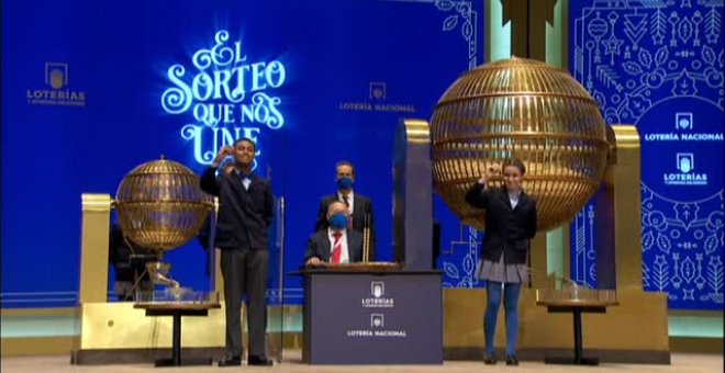 El 72.119, agraciado con el segundo premio del Sorteo Extraordinario de Navidad