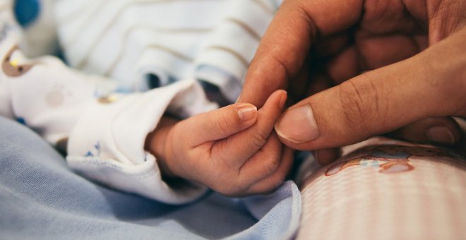 El primer bebé cántabro del año nació a las 00:40 horas en Valdecilla