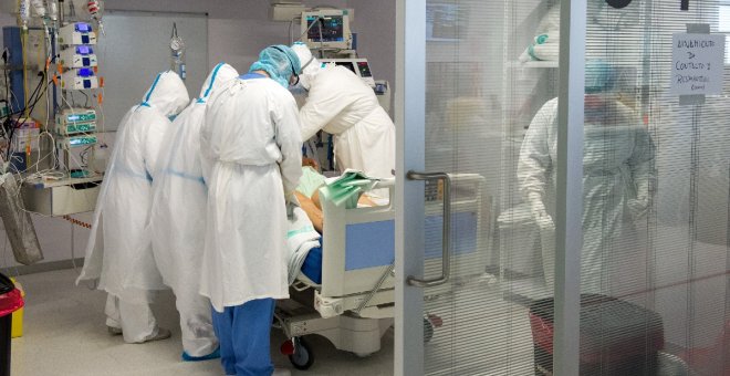 Las hospitalizaciones por covid continúan al alza y vuelven a superarse en Castilla-La Mancha los 6.400 positivos