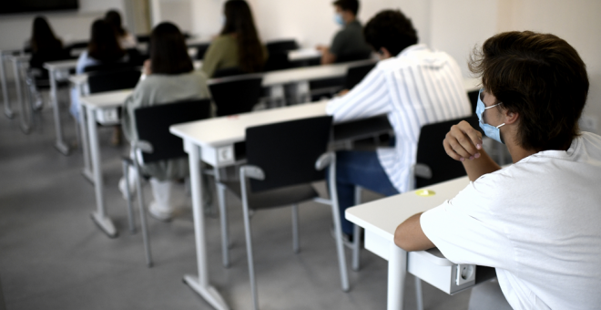 Mascarillas, presencialidad y nuevas cuarentenas: así va a ser este lunes la vuelta a los colegios tras Navidad