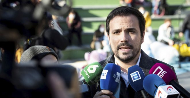 Garzon ve "contradicciones" en el PSOE sobre las macroganjas y asegura que no se siente desautorizado por Pedro Sánchez