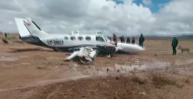 Cuatro personas sobreviven a un accidente de avioneta en Bolivia