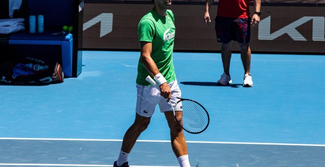 El Open de Australia incluye a Djokovic a pesar de las dudas sobre su deportación