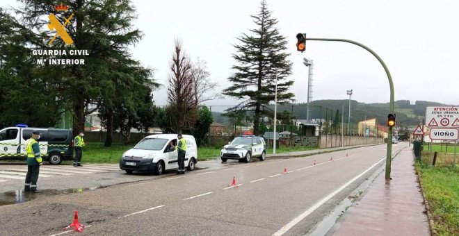 Detenido por intentar atropellar dos veces a los agentes que le dieron el alto