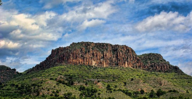 Los paisajes volcánicos de Castilla-La Mancha se suman a la nueva moda turística