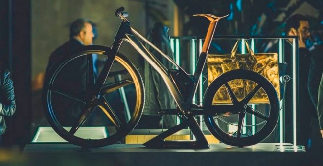 La bicicleta eléctrica de Cupra es plegable, tipo mullet y será fabricada por UNNO