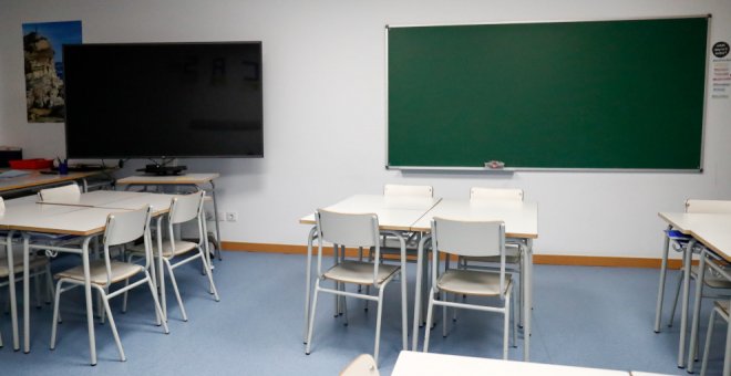 Cantabria notifica el cierre de 31 nuevas aulas y tiene cerradas 38 en total