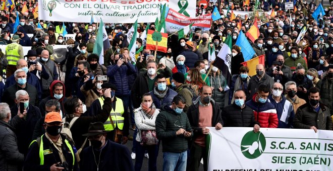 Miles de personas se manifiestan en Madrid para pedir mejoras en el mundo rural