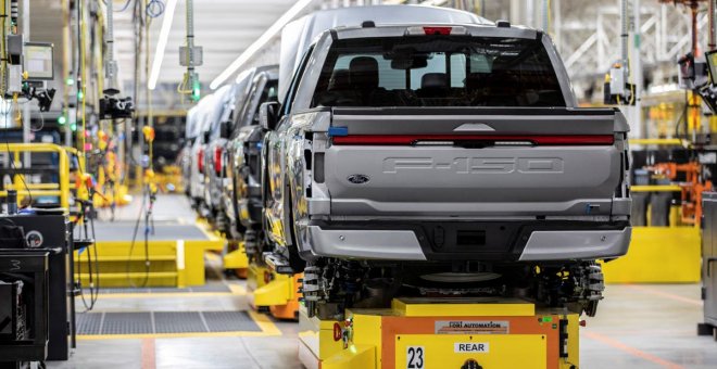Ford pide ayuda para fabricar 600.000 vehículos eléctricos en 2024