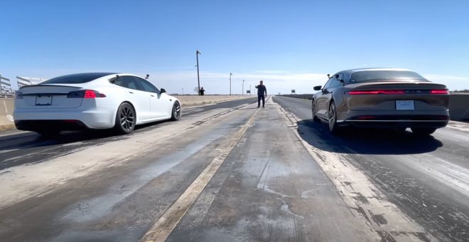 El Tesla Model S Plaid y el Lucid Air se enfrentan cara a cara, ¿quién ganará?