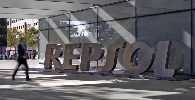 Repsol sigue creciendo en el mercado de clientes eléctricos con la compra de la cartera de Capital Energy
