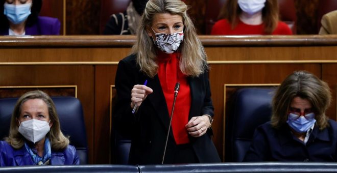 Yolanda Díaz: "Mientras Feijóo le pone una alfombra roja a la ultraderecha, el Gobierno va a defender a nuestro país"