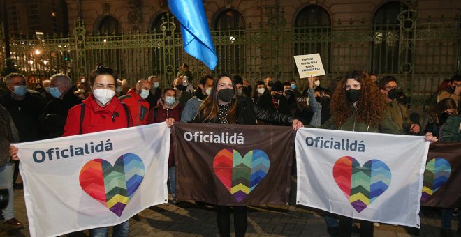 La lucha por la oficialidá del asturiano llega a The Guardian