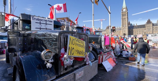 Ottawa, la ciudad bloqueada por las protestas de los antivacunas, en imágenes