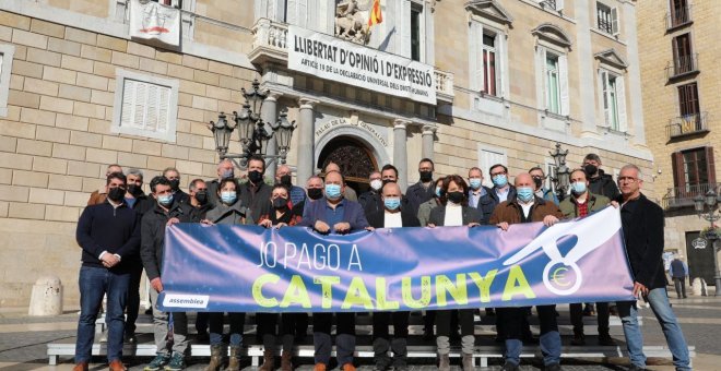 Desenes d’ajuntaments insten la Generalitat a exercir la sobirania fiscal
