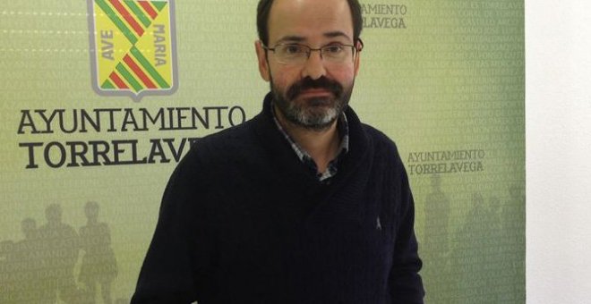 Urraca presenta su candidatura "para liderar el PSOE de Torrelavega y defender los intereses de la ciudad"