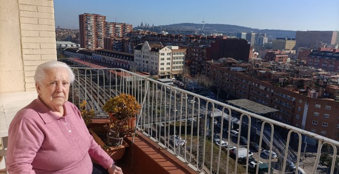 Dotze mesos del desnonament per error de la Rosario (98 anys): "Encara no m'han tornat res, ni la foto del meu casament"