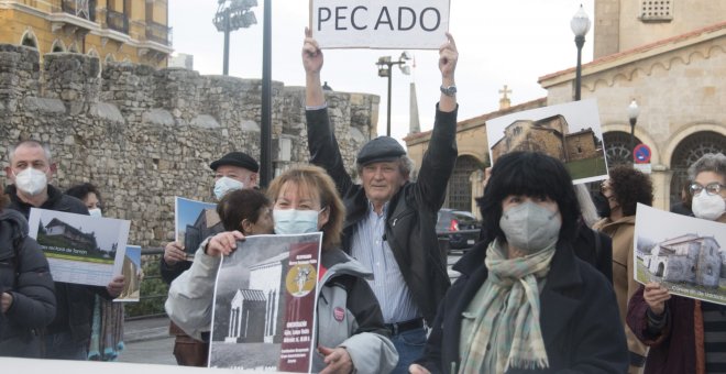 Protestas en toda España para revertir las inmatriculaciones de la Iglesia católica
