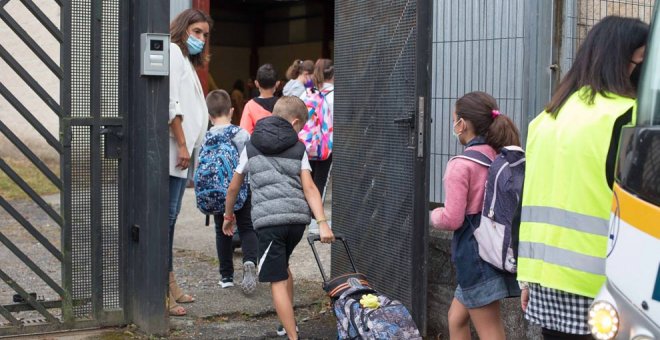 "En un momento de baja incidencia es posible retirar las mascarillas de las aulas"