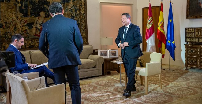 El presidente castellanomanchego cree que en marzo, "como muy tarde", no tendría que haber ya cuarentenas en España