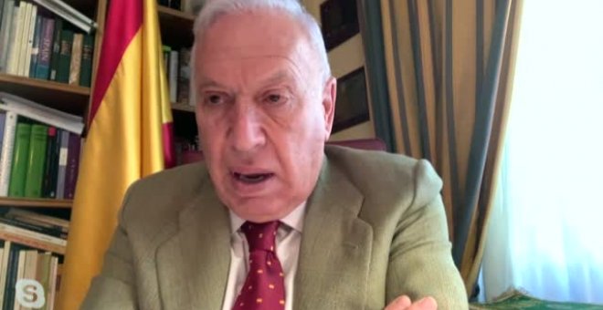 Margallo: "No podemos seguir este proceso autodestructivo que nos puede llevar a la desaparición"