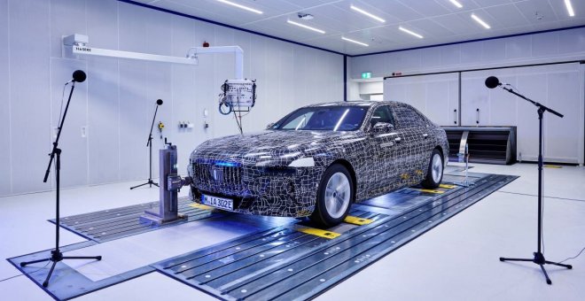 Así es la sala para convertir al BMW i7 eléctrico en el coche más silencioso del mundo
