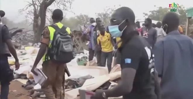 Explosión por causas aún desconocidas en una mina de oro de Burkina Faso con 60 muertos