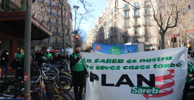 La PAH exigeix al Govern espanyol que els pisos de la Sareb passin a ser públics