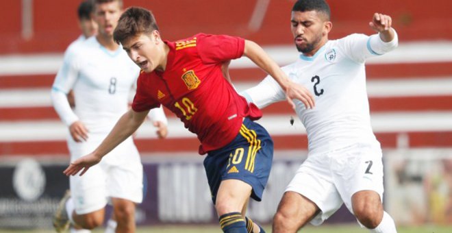 El racinguista Pablo Torre marca con la Selección Española Sub-19 ante Noruega