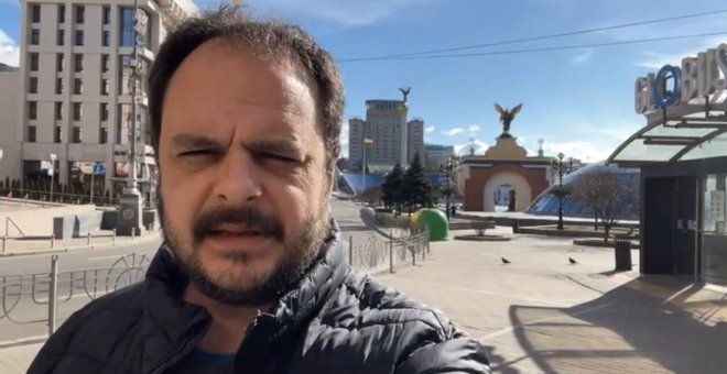 Alberto Sicilia, enviado especial a Kiev: "Hay bastantes civiles dispuestos a resistir, ya sea con un kalashnikov o con cócteles molotov"