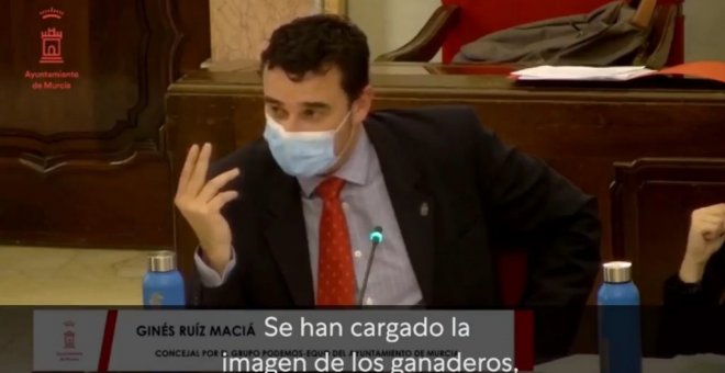 El celebrado vídeo de un concejal de Podemos respondiendo a una moción de Vox sobre los ganaderos