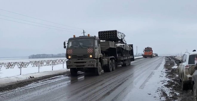 ¿Qué son las bombas termobáricas o de vacío que podría estar usando Rusia en Ucrania?