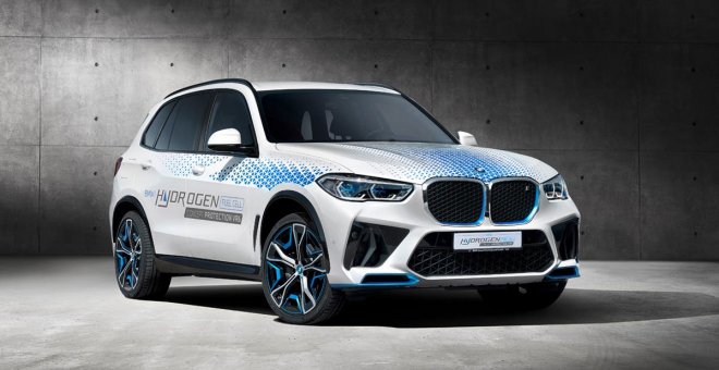 BMW Concept iX5 Hydrogen Protection VR6: el primer SUV de hidrógeno blindado del mundo