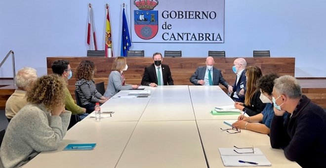 El presidente del FEGA visita Cantabria para analizar las novedades de la PAC