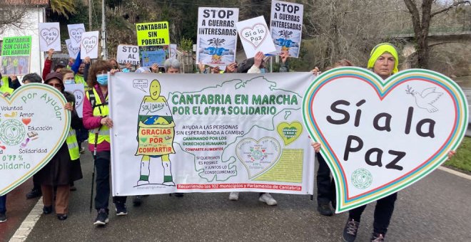 La Marcha Solidaria por el 0,77% recoge 2.358 kilos de alimentos en Val de San Vicente, Herrerías y Lamasón