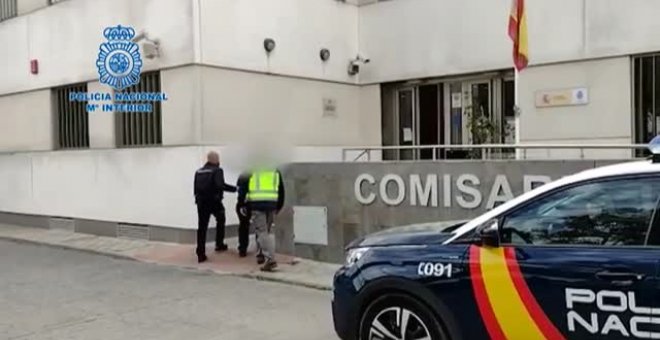 Detienen a unos padres en Sevilla por tener a sus hijos encerrados desde hace 5 años