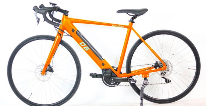 Por 1.000 euros, esta bicicleta eléctrica ofrece motor central, sensor de par y dos opciones de manillar