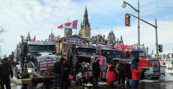 Medios, extrema derecha y camioneros: el cóctel que tampoco vimos venir