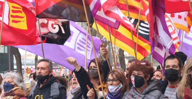 El sindicat majoritari de mestres i professors convoca una nova vaga als centres educatius al gener
