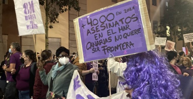 Con M de... - Marchas feministas en Canarias: "Las fronteras reales ya las tenemos, debemos combatir las simbólicas"