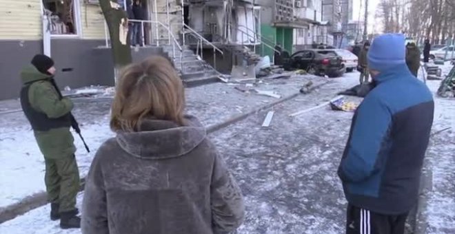 Al menos 4 muertos en el ataque a un edificio de viviendas en Donetsk