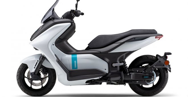 Yamaha E01: ya sabemos la autonomía y potencia del scooter eléctrico "125" de Yamaha