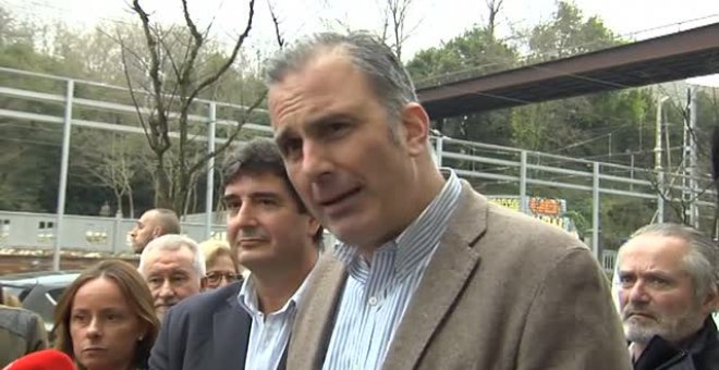 Radicales increpan a Vox en la inauguración de su sede en San Sebastián