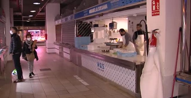 La falta de pescado se empieza a notar en los mercados