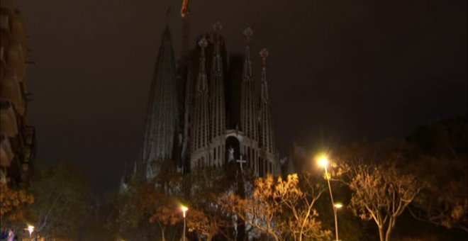 La Hora del Planeta deja a oscuras monumentos de toda España