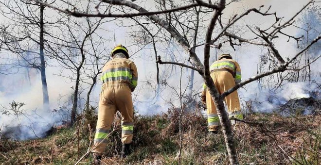 Cuatro incendios forestales siguen activos y otros cuatro están estabilizados
