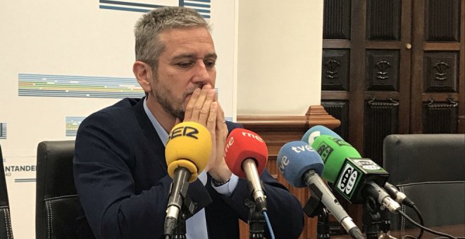 El portavoz del equipo de gobierno denuncia "la suciedad, inseguridad y abandono al que el Ayuntamiento ha sometido a la ciudad"