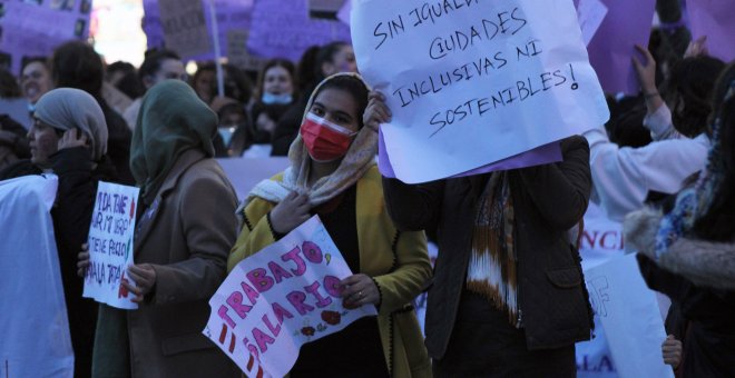 El feminismo de Castilla y León se manifiesta contra Vox por el retroceso en igualdad: "Queremos decirles que estamos aquí"